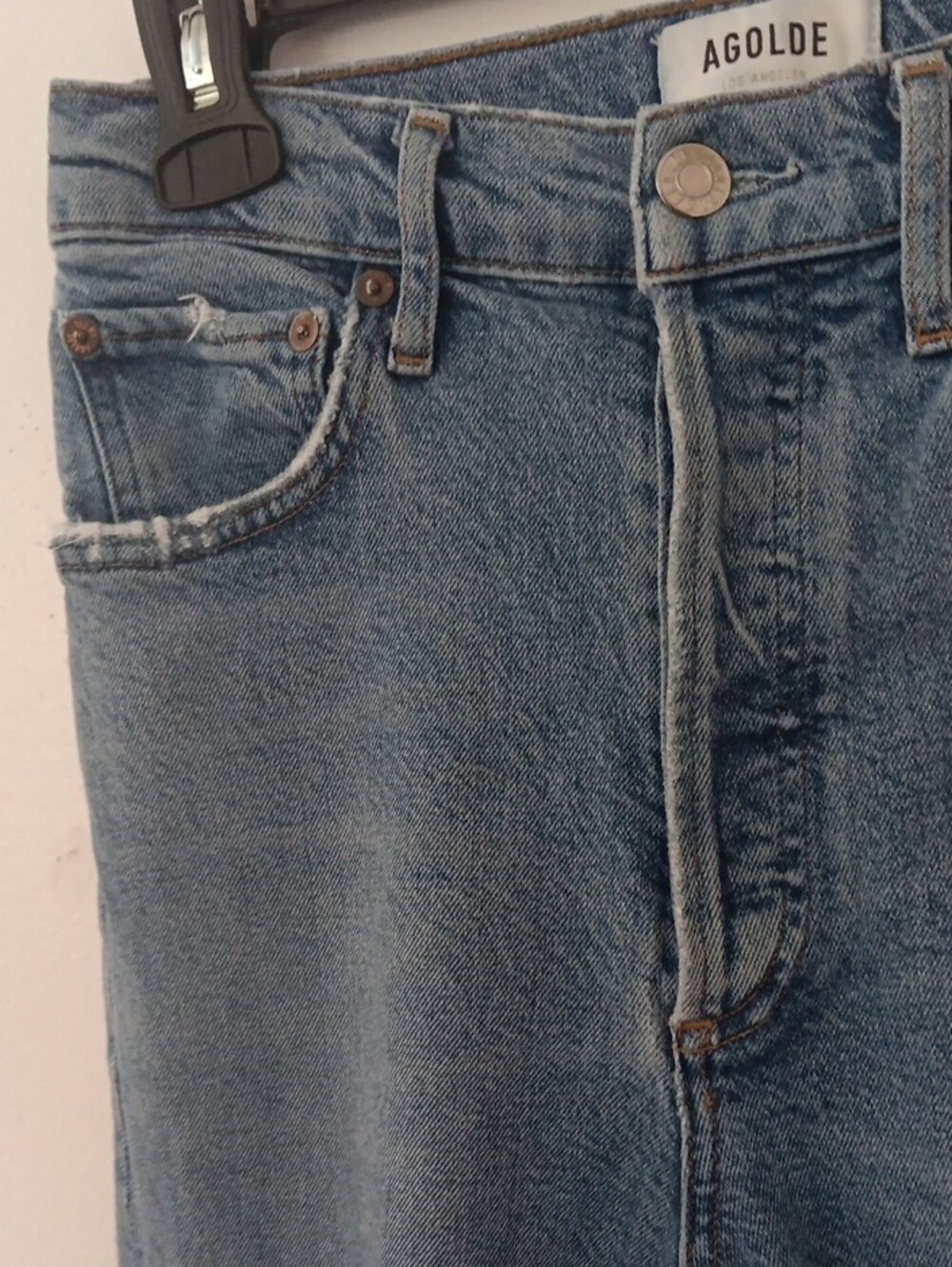Agolde Riley Button Fly High Rise Cropped Jeans #3928 - Picture 4 of 7